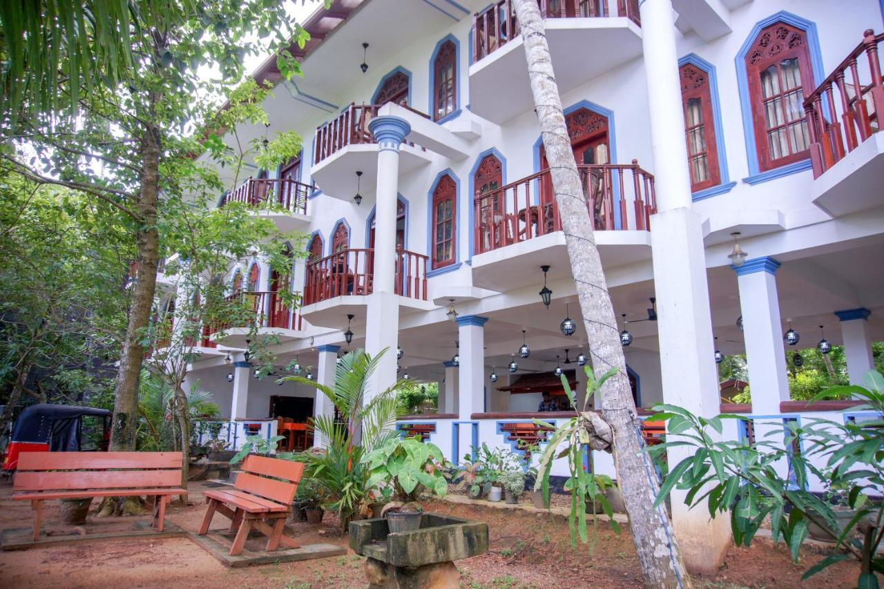 No Name Rest Hotel Unawatuna Kültér fotó